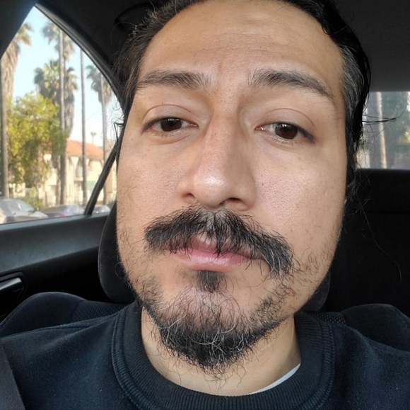 Meet your Posher, Jose - Picture 2 of 2